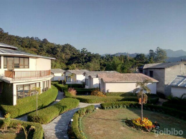Corbett Rattan Hotel Garjia Exterior foto