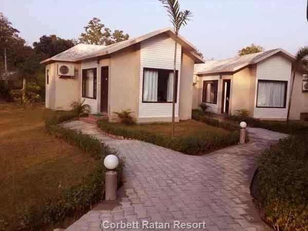 Corbett Rattan Hotel Garjia Exterior foto